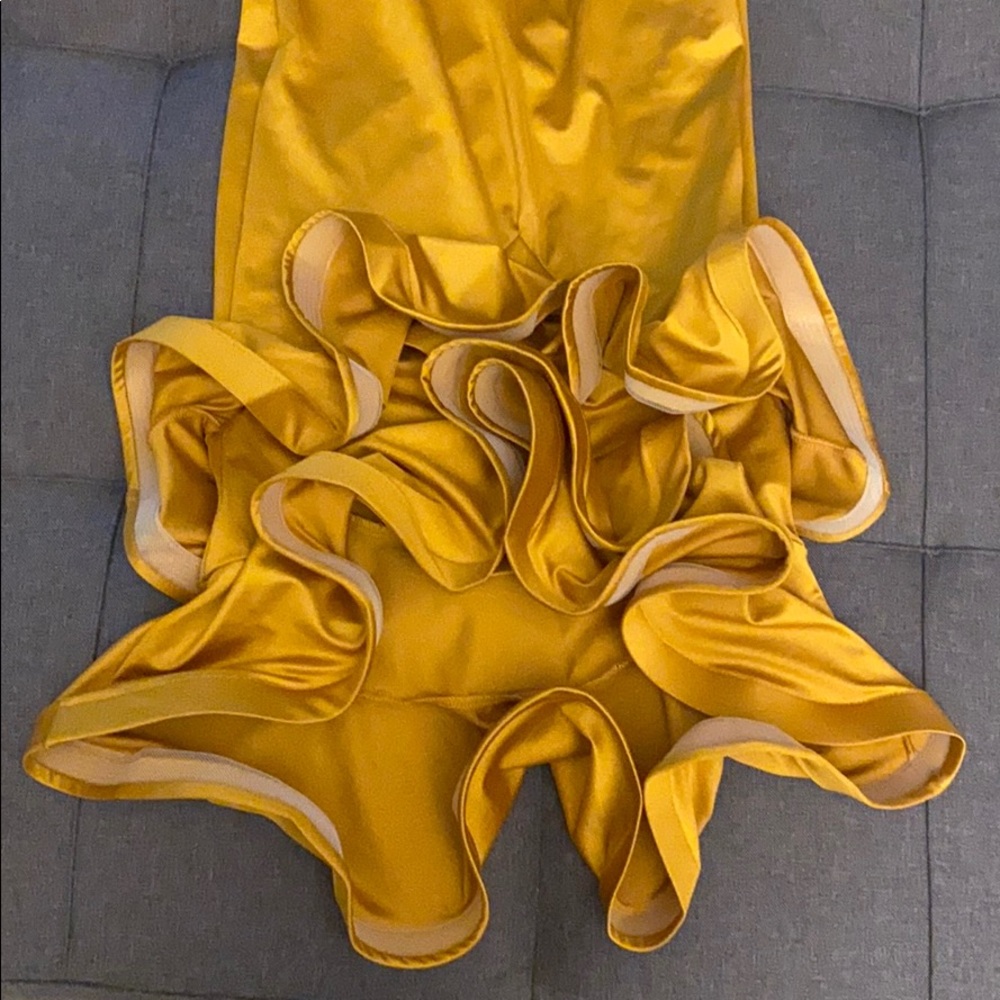 Dress - Picture 2 of 5